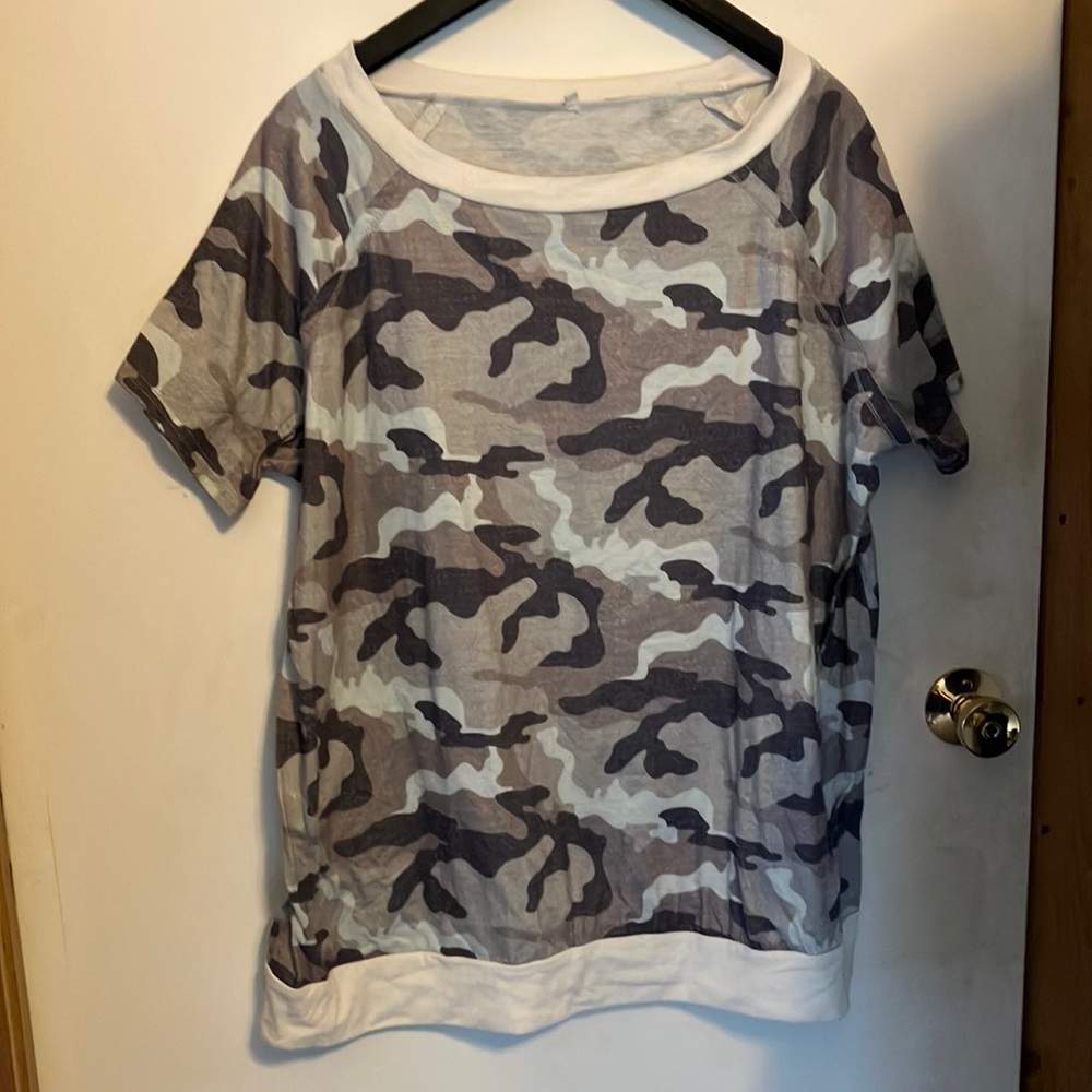 Camouflage T-shirt